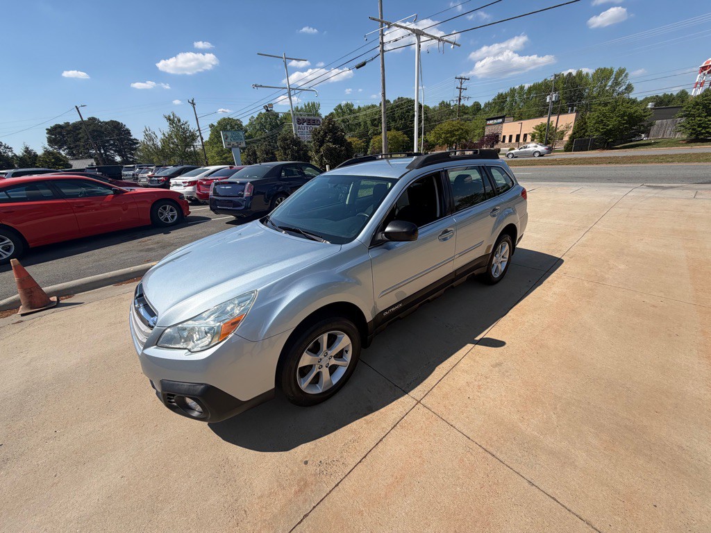 2014 Subaru Outback Image 21