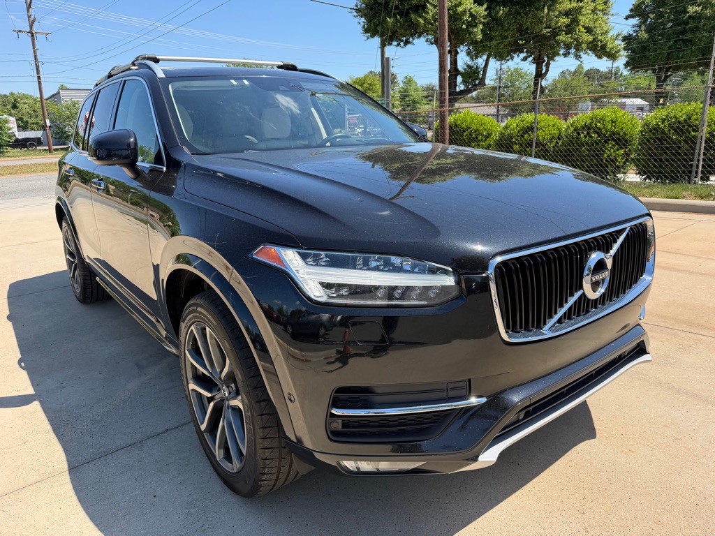 2019 Volvo XC90 Image 1