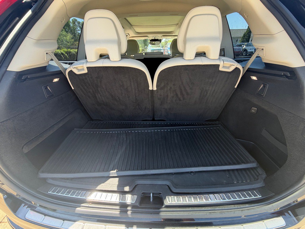 2019 Volvo XC90 Image 10