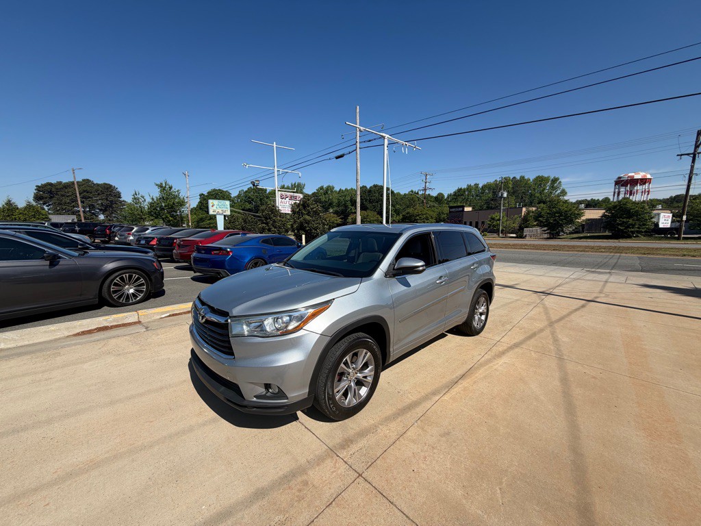 2015 Toyota Highlander Image 33