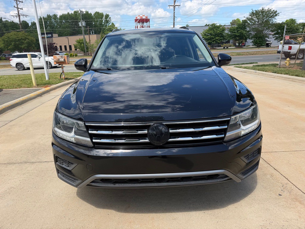 2019 Volkswagen Tiguan Image 2