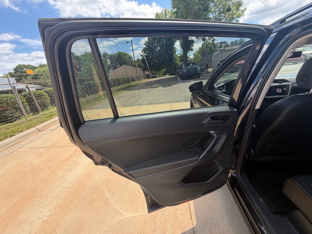 2019 Volkswagen Tiguan Image 12