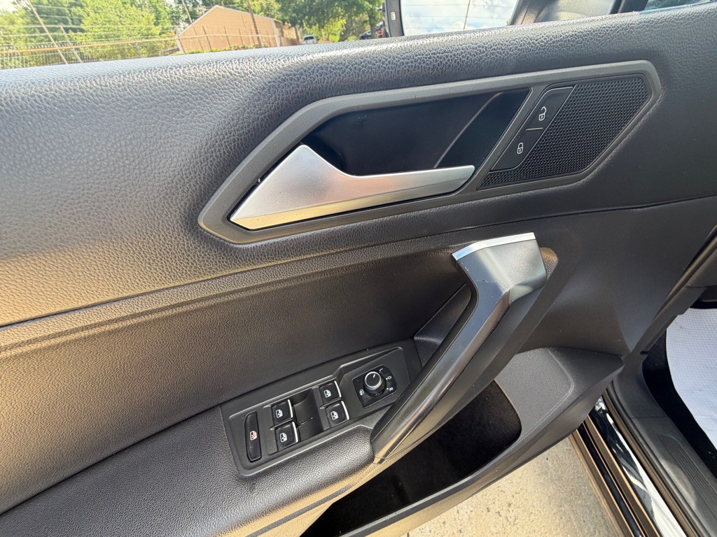 2019 Volkswagen Tiguan Image 15