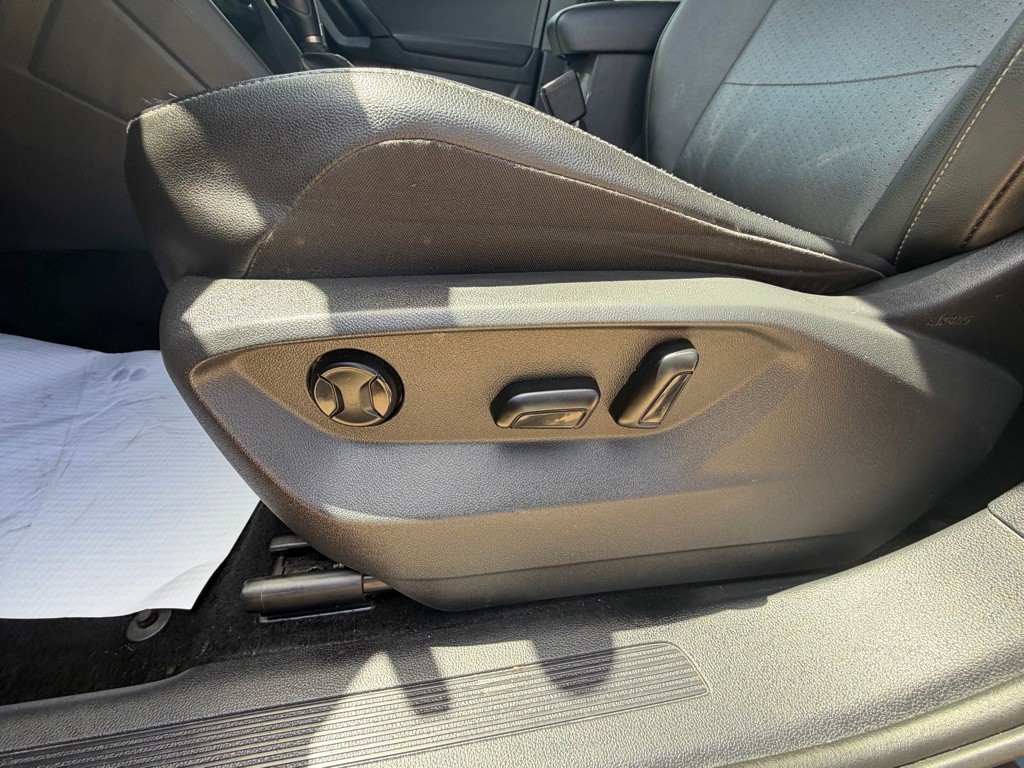 2019 Volkswagen Tiguan Image 16