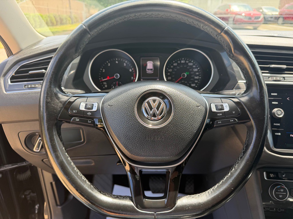 2019 Volkswagen Tiguan Image 17