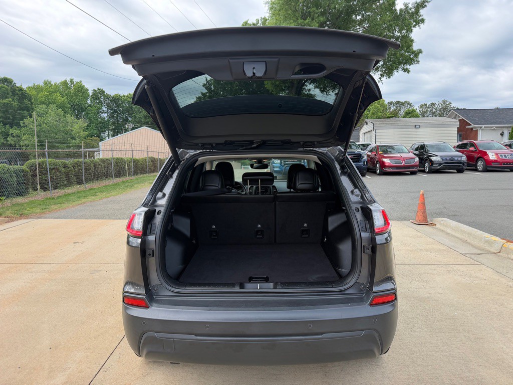 2020 Jeep Cherokee Image 9