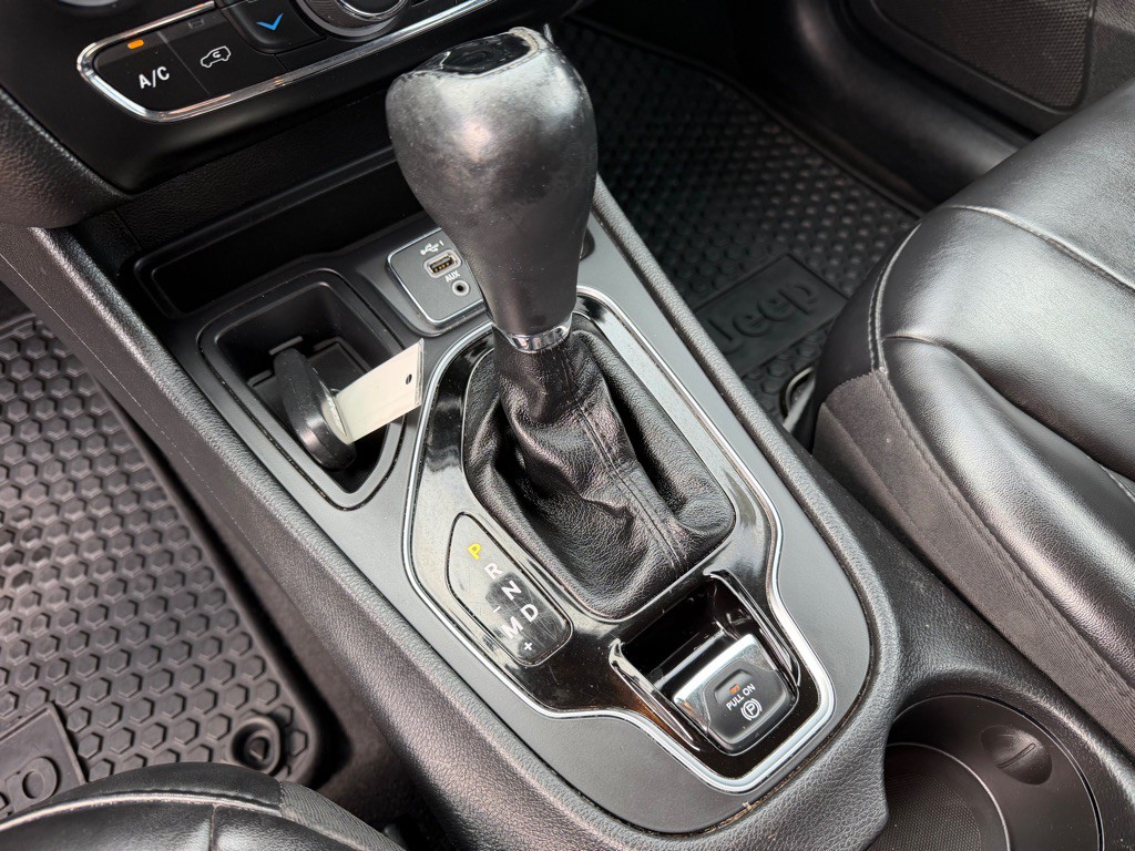2020 Jeep Cherokee Image 26