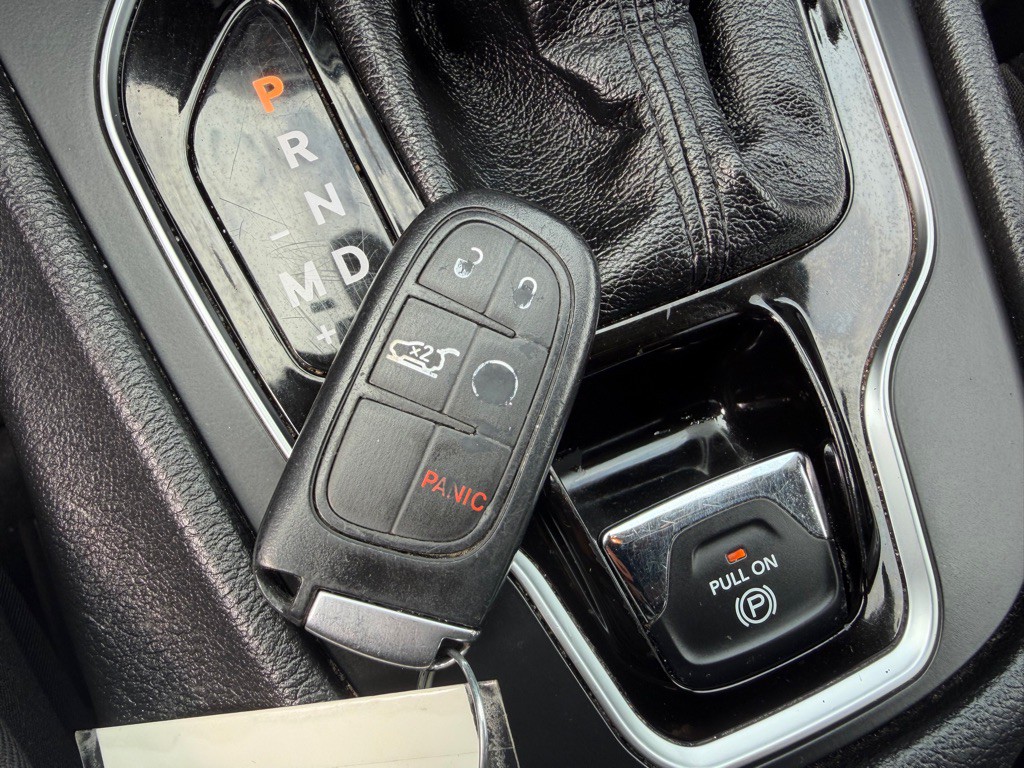 2020 Jeep Cherokee Image 27