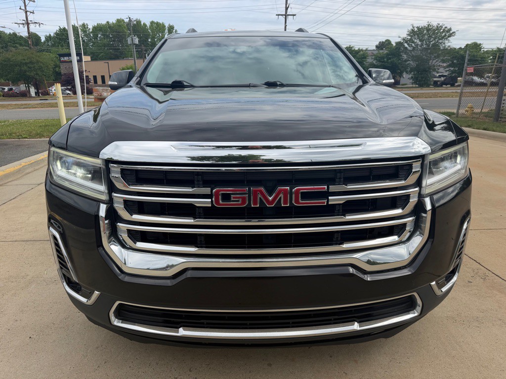 2020 GMC Acadia Image 2
