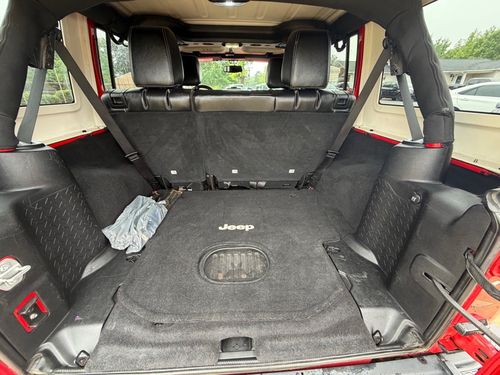 2015 Jeep Wrangler Unlimited Image 8