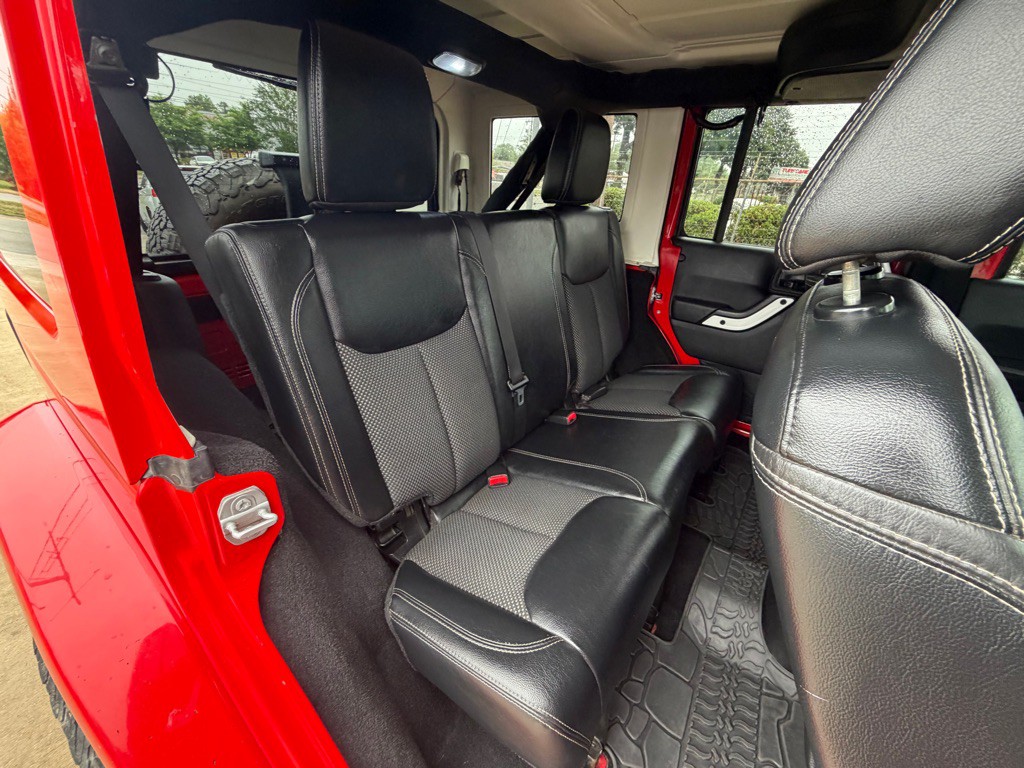 2015 Jeep Wrangler Unlimited Image 23