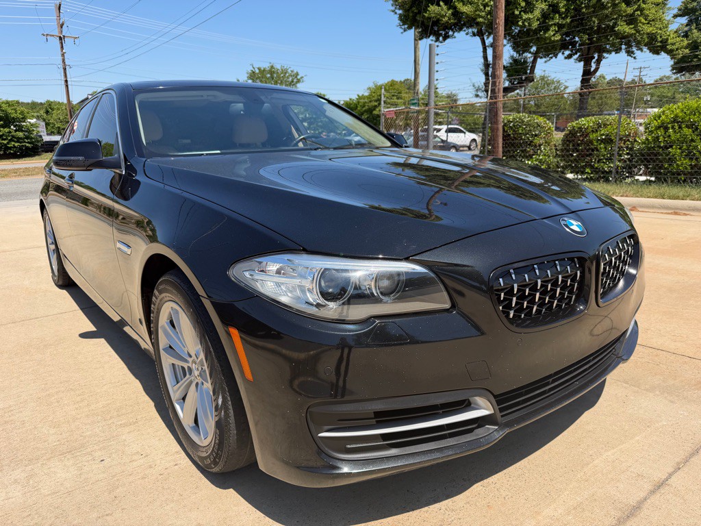 2014 BMW 5 Series Image 1