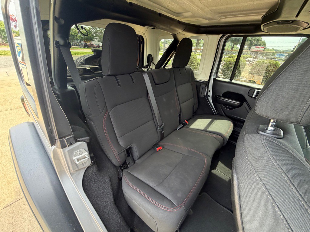2021 Jeep Wrangler Unlimited Image 25