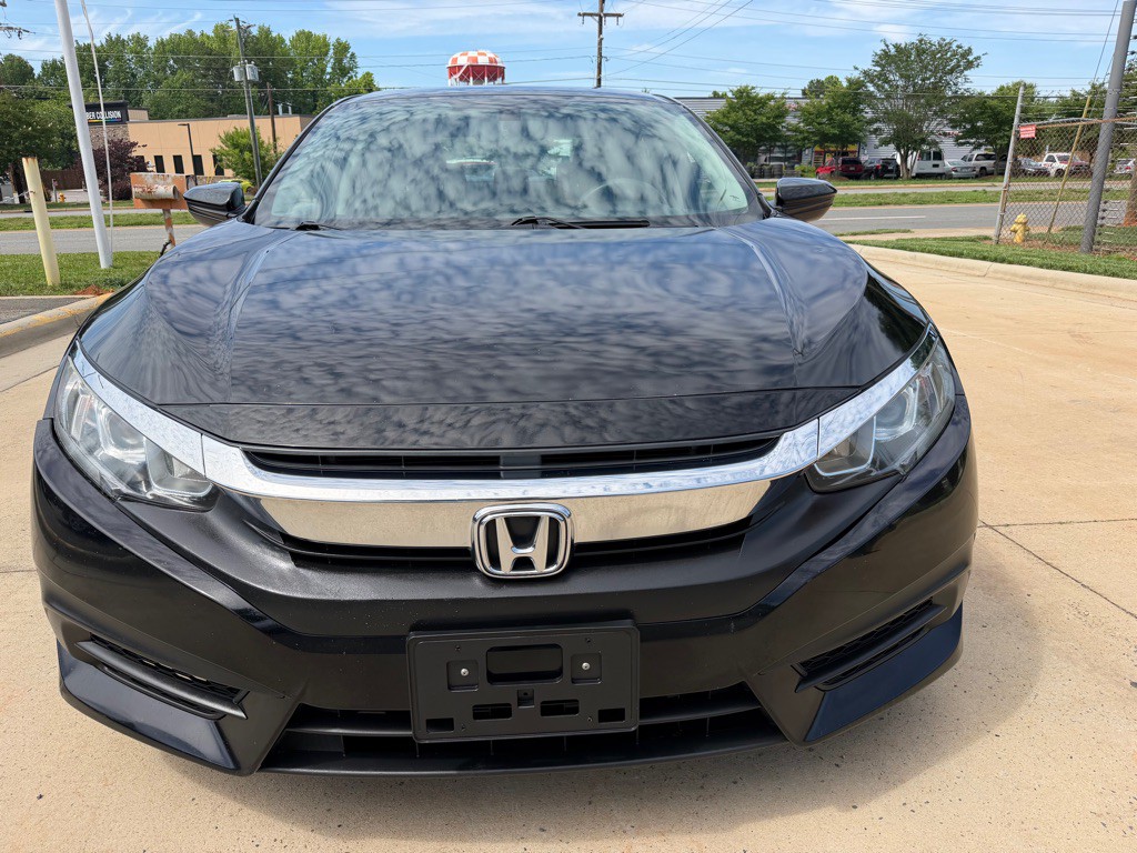 2017 Honda Civic Image 2