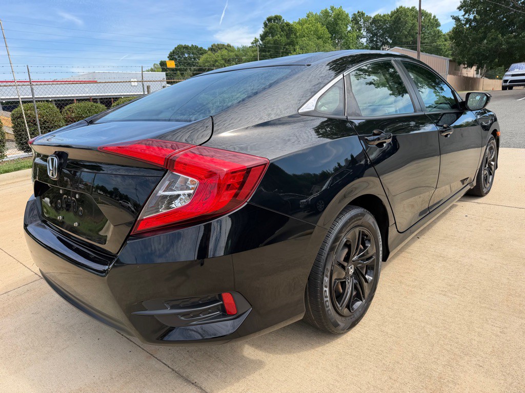 2017 Honda Civic Image 6