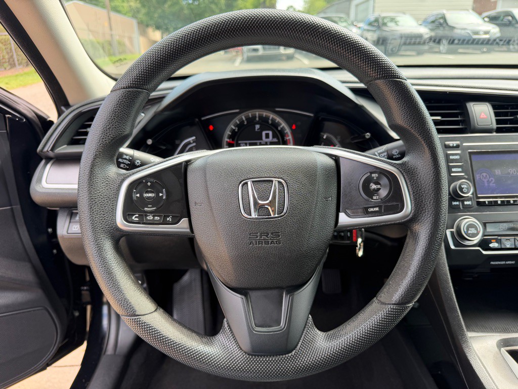 2017 Honda Civic Image 16