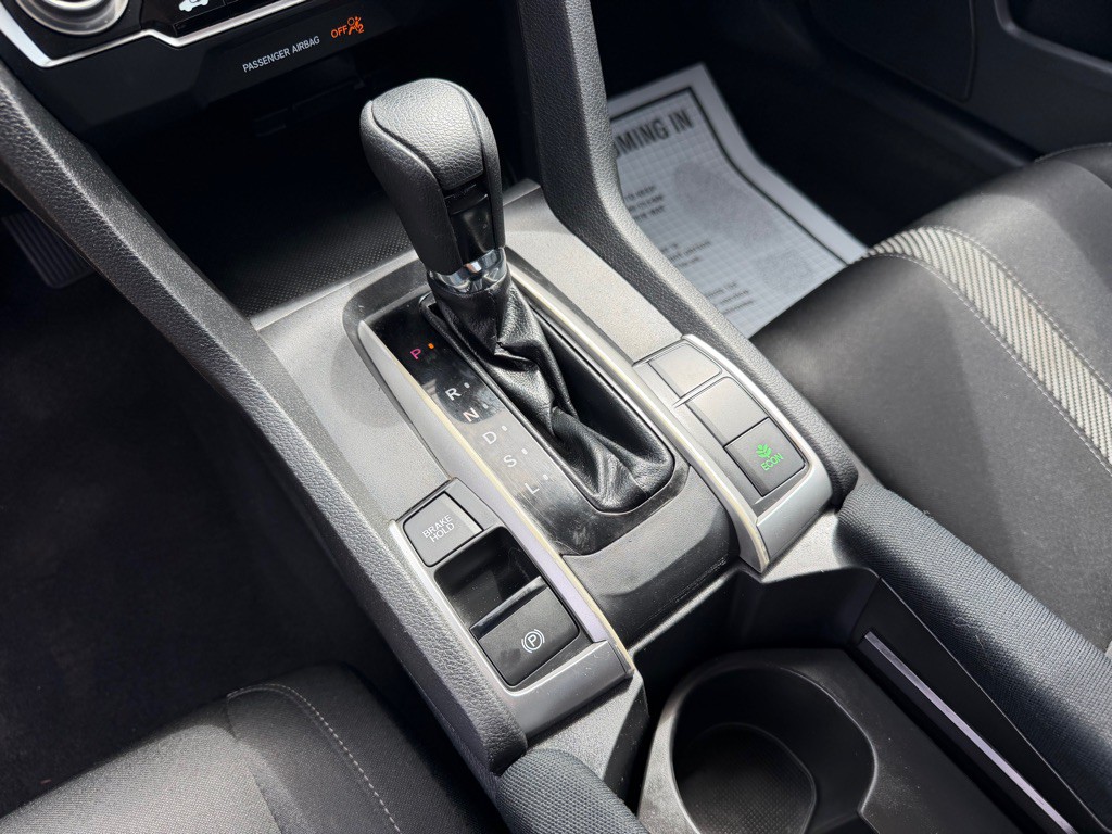 2017 Honda Civic Image 19
