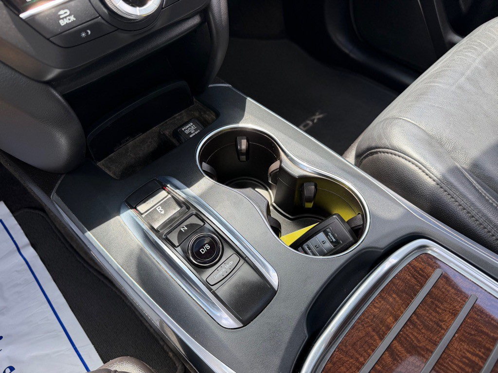 2017 Acura MDX Image 25