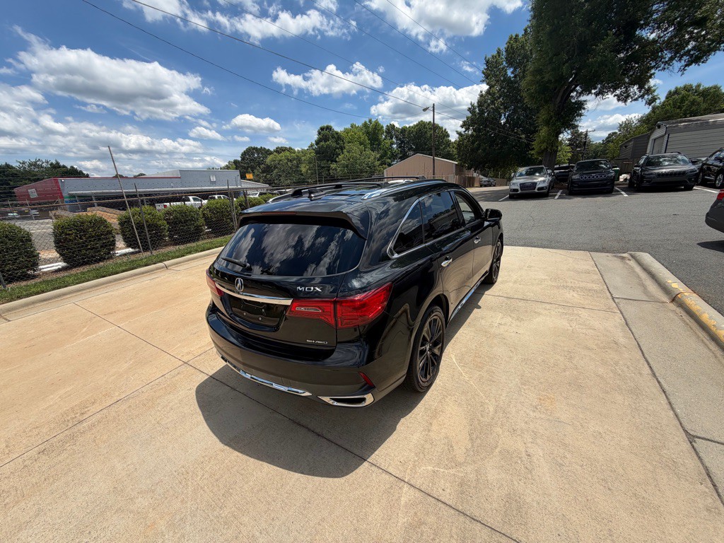 2017 Acura MDX Image 30