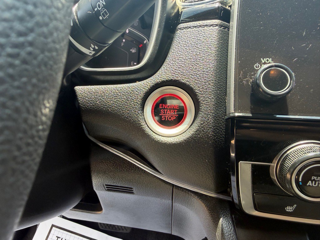 2018 Honda CR-V Image 17