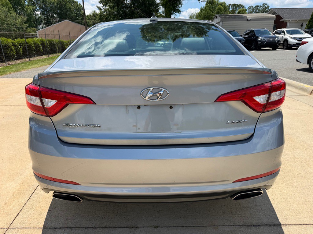 2016 Hyundai Sonata Image 5