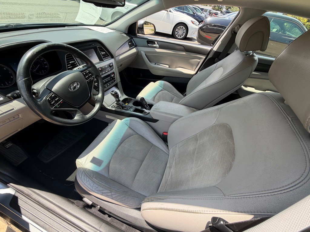 2016 Hyundai Sonata Image 11