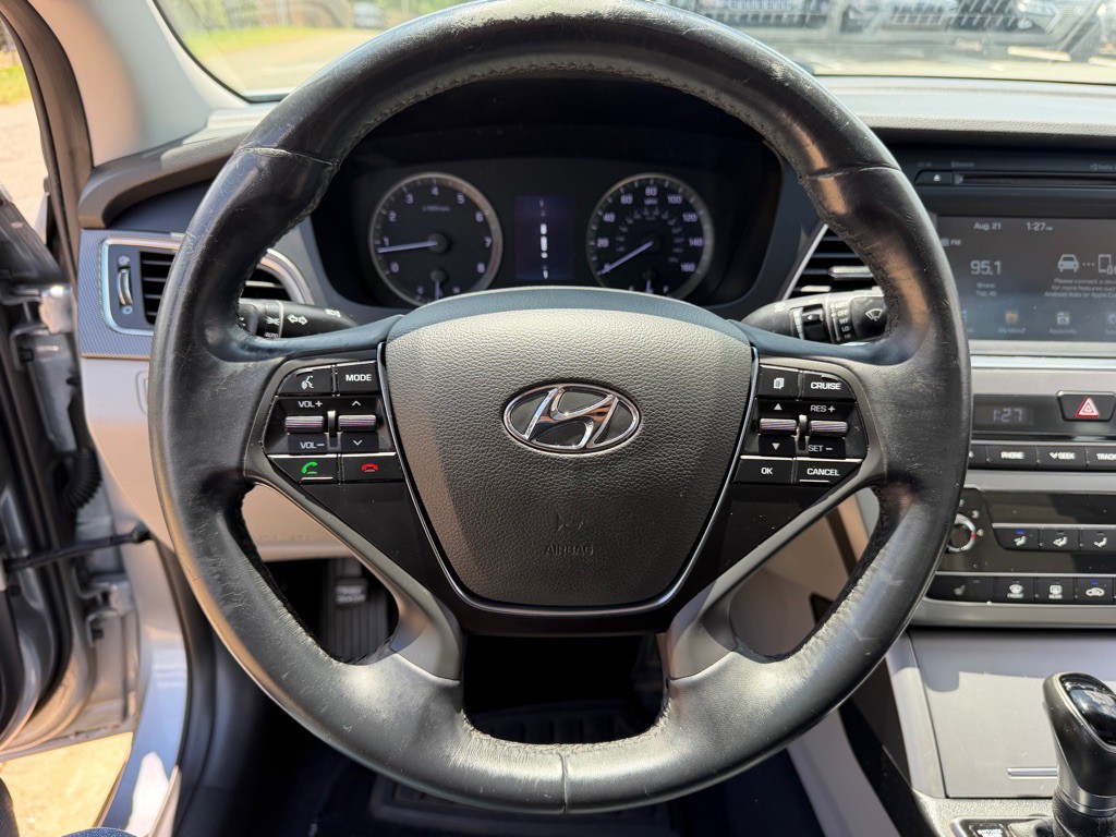 2016 Hyundai Sonata Image 15