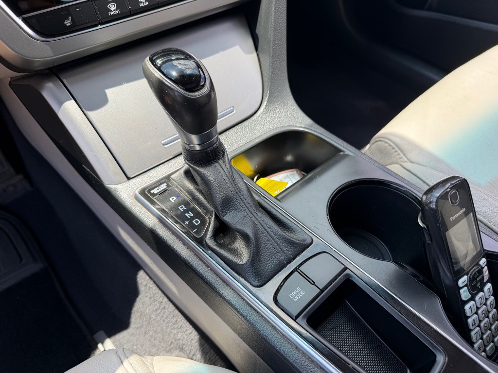 2016 Hyundai Sonata Image 20