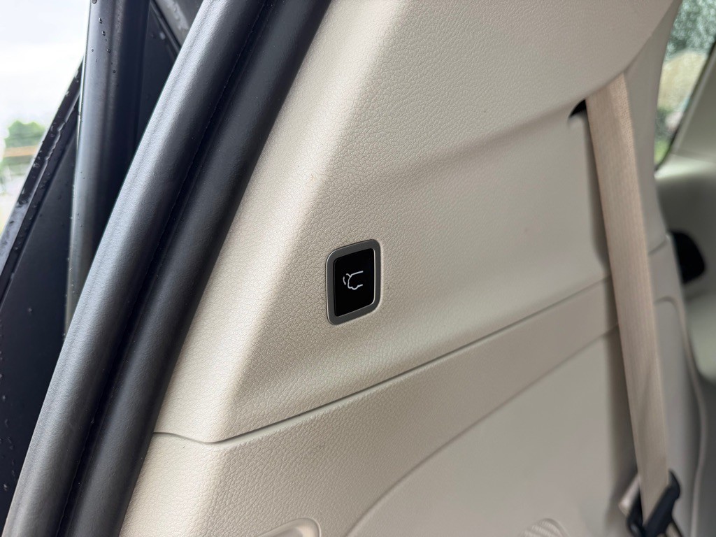 2022 Chrysler Pacifica Image 10