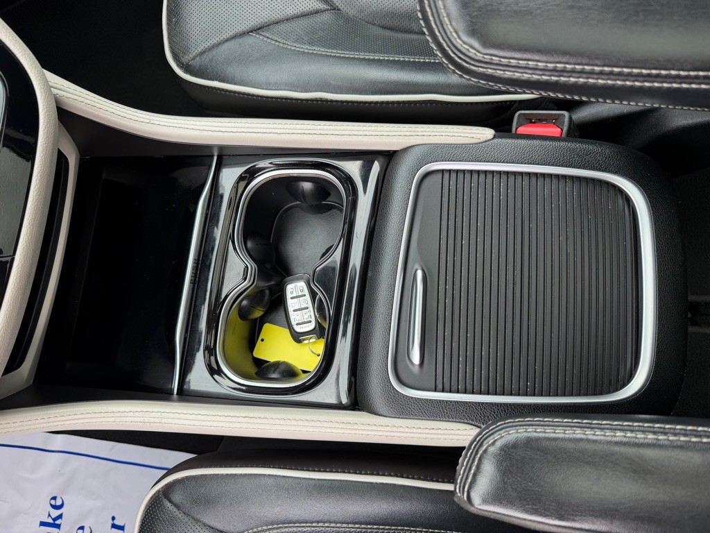2022 Chrysler Pacifica Image 31