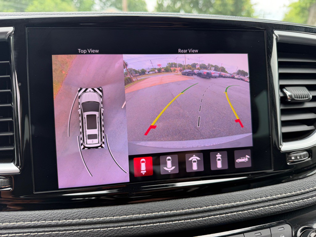2022 Chrysler Pacifica Image 36