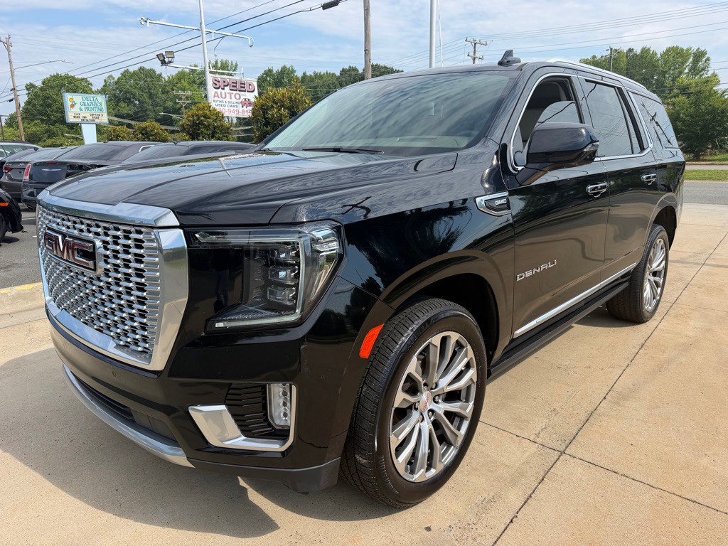 2021 GMC Yukon Image 3