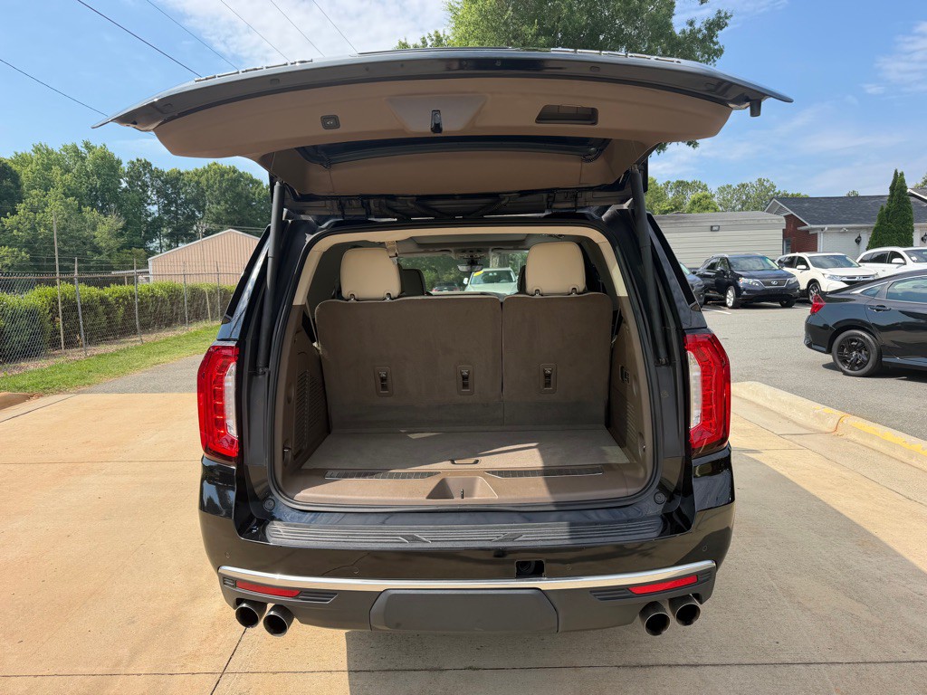 2021 GMC Yukon Image 7