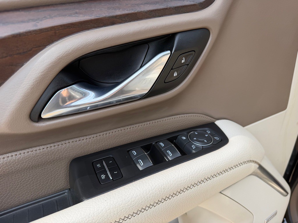 2021 GMC Yukon Image 18