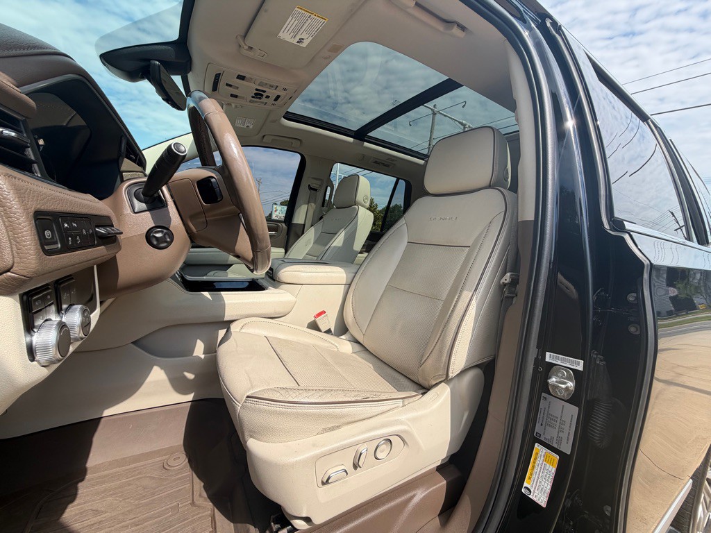 2021 GMC Yukon Image 20