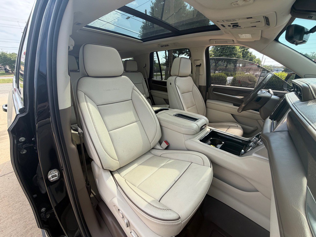 2021 GMC Yukon Image 33