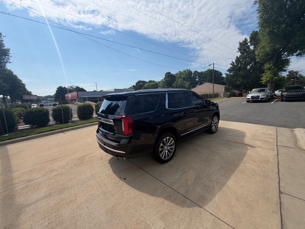 2021 GMC Yukon Image 36
