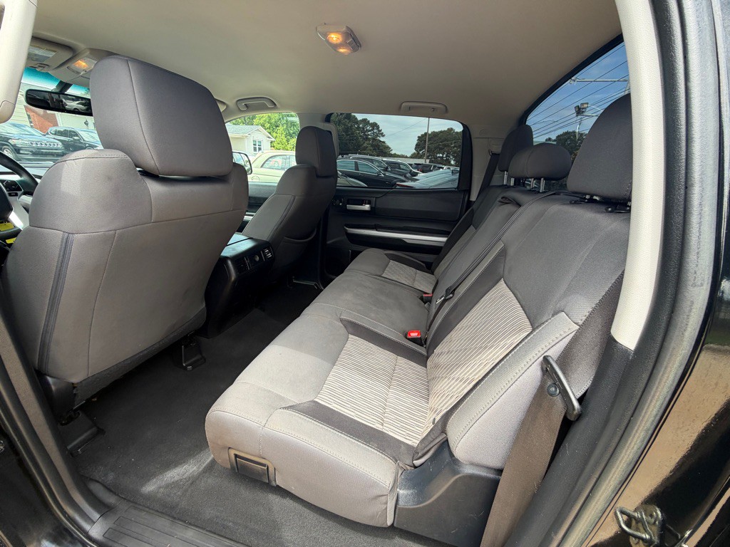 2016 Toyota Tundra Image 7