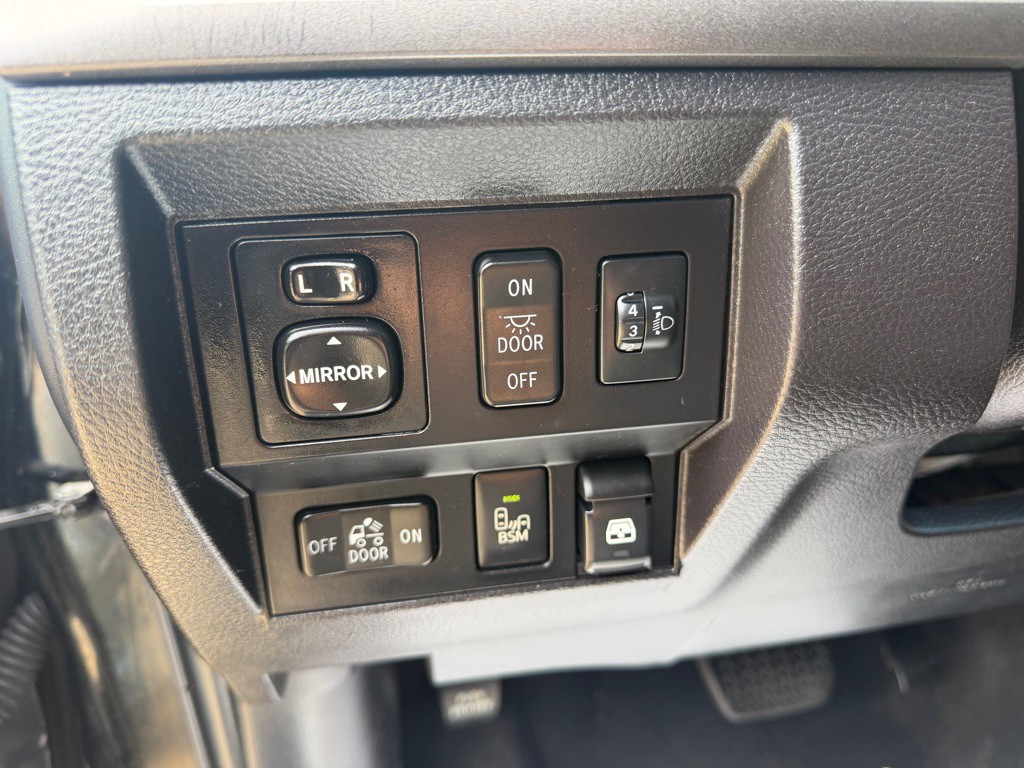 2016 Toyota Tundra Image 11