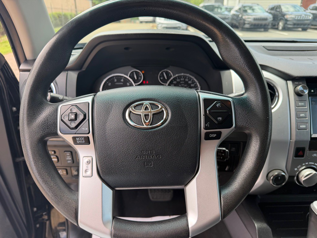 2016 Toyota Tundra Image 13