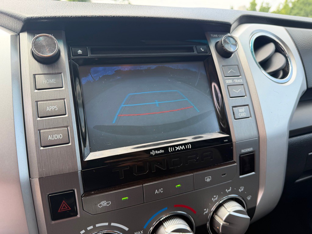 2016 Toyota Tundra Image 17