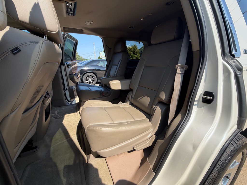 2015 Chevrolet Tahoe Image 13