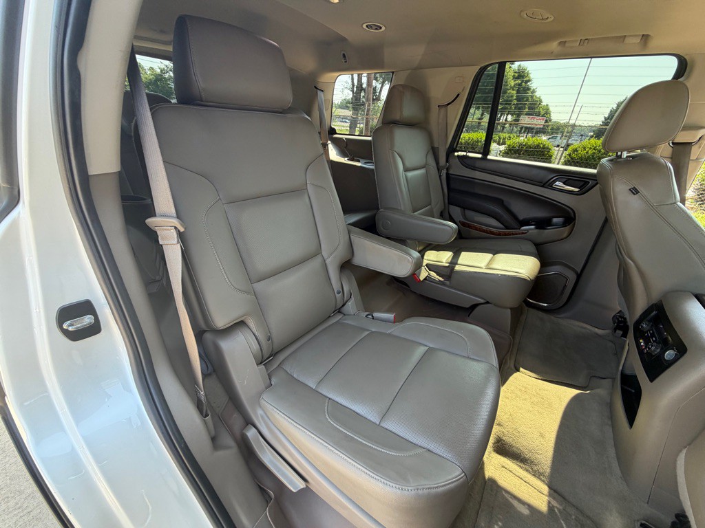 2015 Chevrolet Tahoe Image 35
