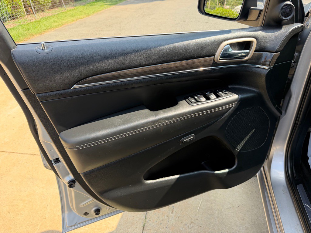 2014 Jeep Grand Cherokee Image 15