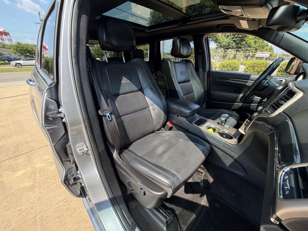 2014 Jeep Grand Cherokee Image 32
