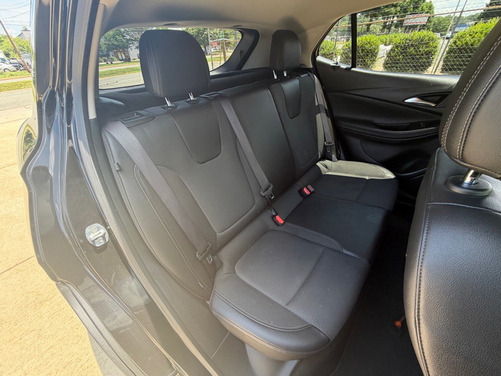 2024 Buick Enclave Image 25