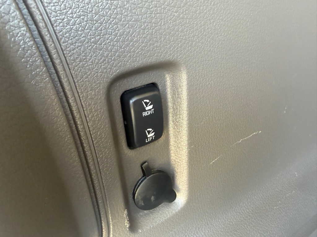 2008 Lincoln MKX Image 11