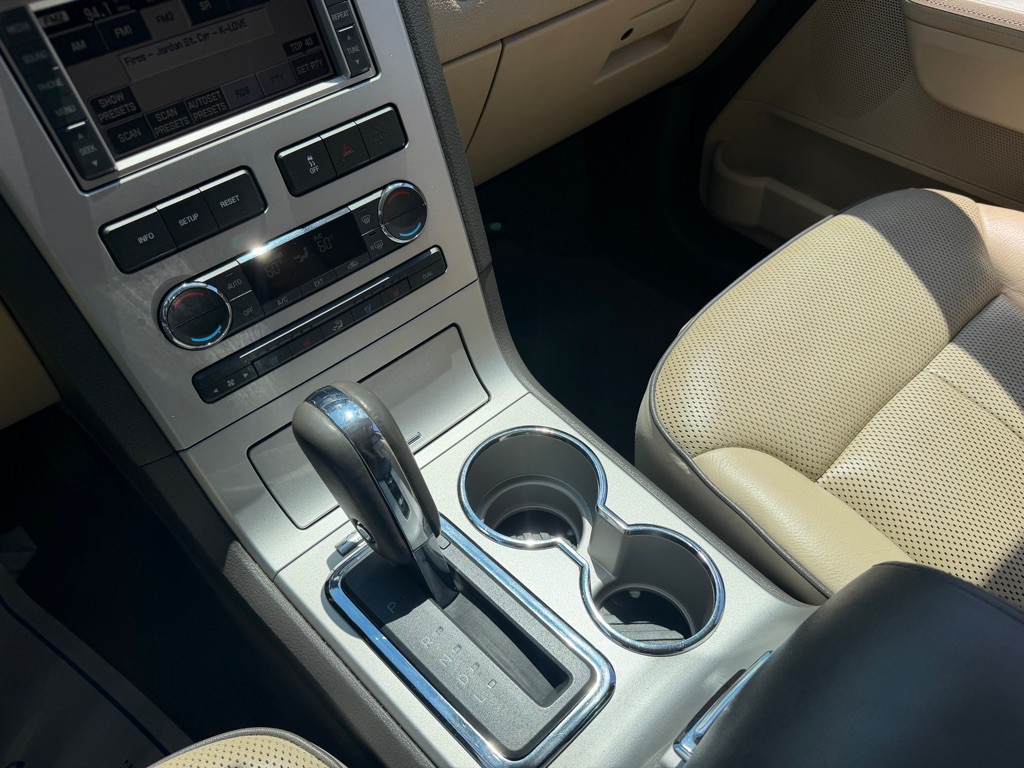 2008 Lincoln MKX Image 22