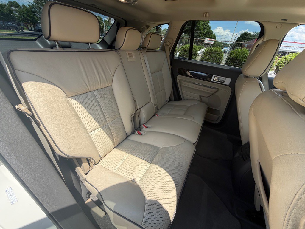 2008 Lincoln MKX Image 25