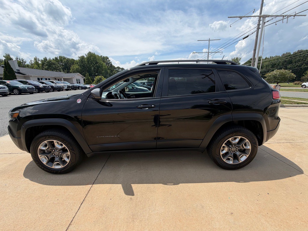 2019 Jeep Cherokee Image 27